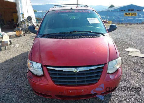 2006 Chrysler Town & Country Lx из США, поврежденный, VIN 1A4GP44R26B751697